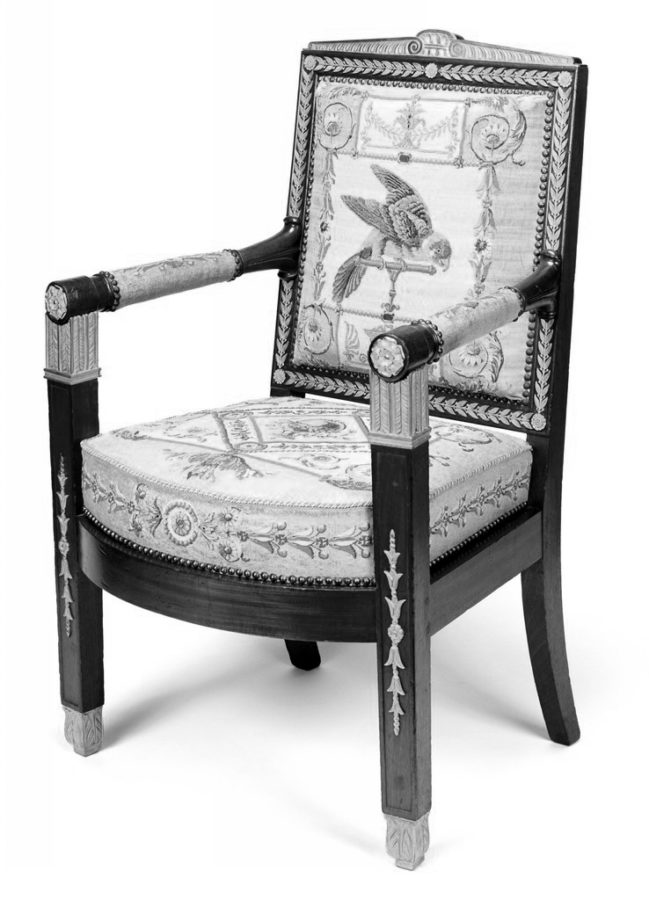 Fauteuil de style Empire.