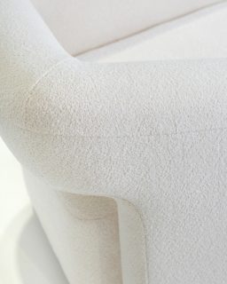 New creation for @nostenargentina : the CURVE armchair plays with light and shadow, offering sculptural presence and inviting confort.

#anthonyguerrée #nostenargentina #furnituredesign #armchair #parisbuenosaires