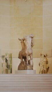 CONTREPOINT | Formes filtrées

Du dessin au vitrail : dans le hall des plâtres du musée Bourdelle, les paravents d’Anthony Guerrée filtrent la lumière et composent de nouveaux points de vue sur les sculptures. Réalisés avec @toporkoff, les verres de @verreriedesaintjust et les structures en frêne de @ateliermonier font dialoguer couleur, transparence et volume.

From drawing to stained glass: in the Musée Bourdelle’s plaster hall, Anthony Guerrée’s screens filter light and frame new views of the sculptures. Created with @toporkoff, @verreriedesaintjust mouth-blown glass and ash frames by @ateliermonier bring colour, transparency and volume into dialogue.

À découvrir jusqu’au 27 septembre 2026 / On view until September 27, 2026.

📍 Musée Bourdelle
16 rue Antoine-Bourdelle, 75015 Paris

🎥 @gabriel_amiand

#parisdesignweek2026 #muséebourdelle #anthonyguerrée #stainedglass